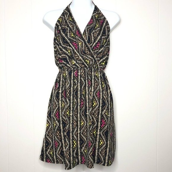 BCBGENERATION Tribal Surplice Halter Dress Size XS - Picture 2 of 8